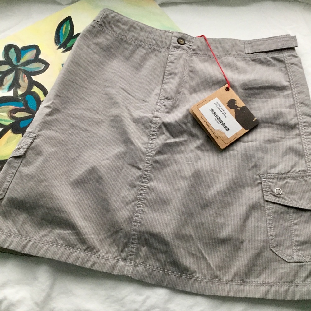 HORNY TOAD SKORT